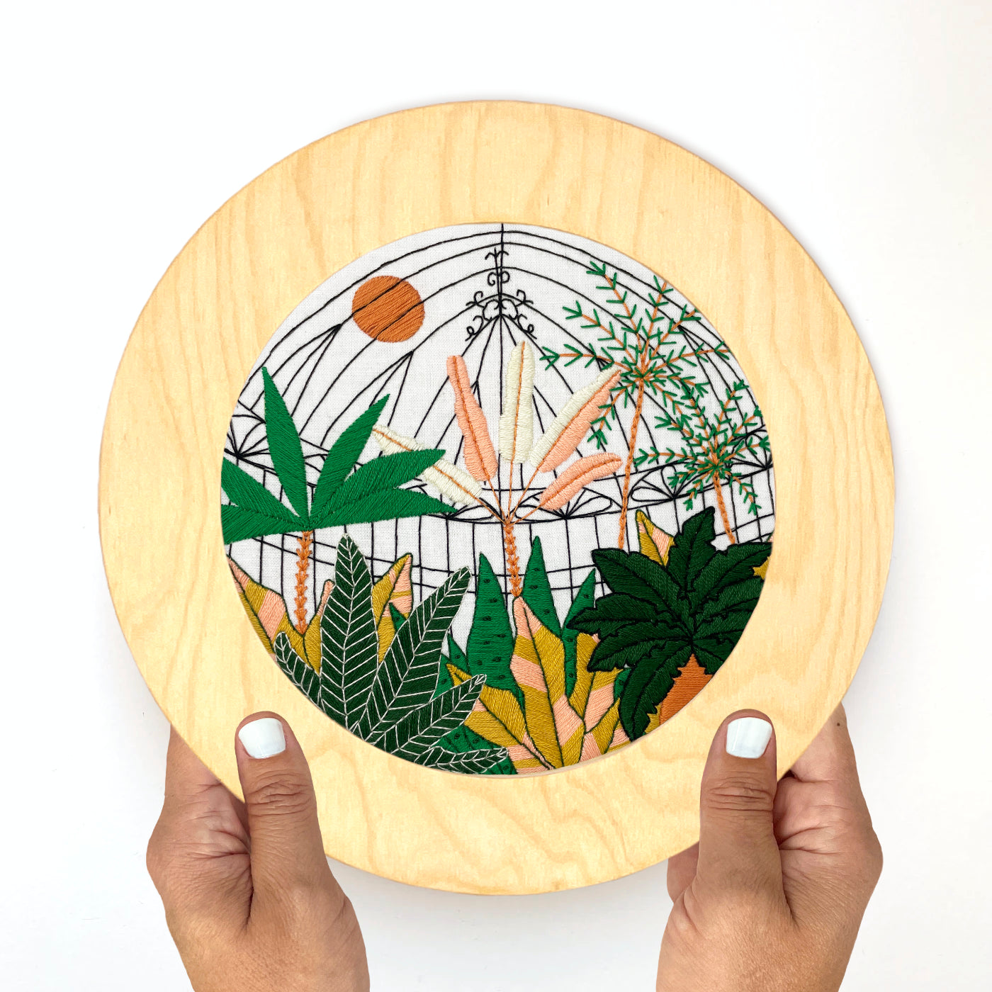 Wooden Circle Frames (Frame Only)