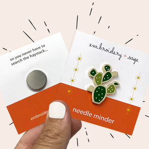 Prickly Pears Magnetic Needle Minder Pin Packaging